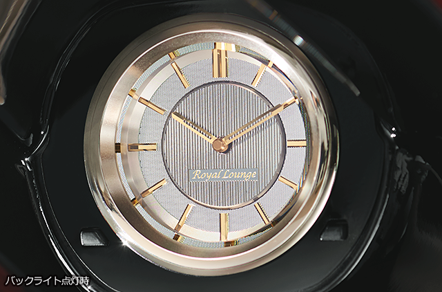 専用アナログ時計　バックライト点灯時