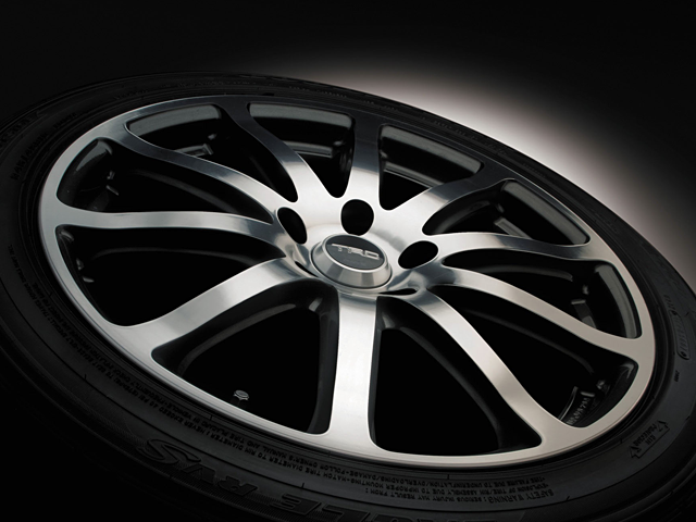 17インチアルミホイール「TF2」＆タイヤセット