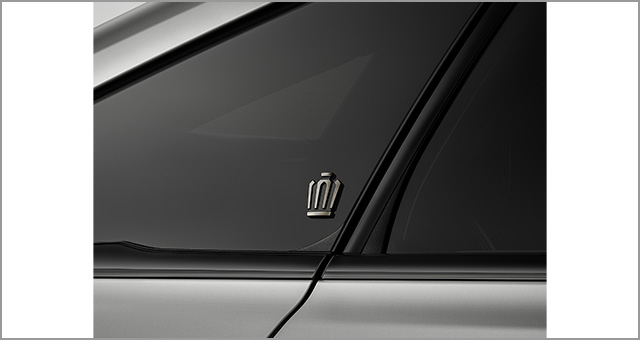 トヨタ クラウン | アクセサリー | トヨタ自動車WEBサイト