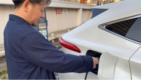 「ガラケーからスマホ」モーターの加速がクセになる