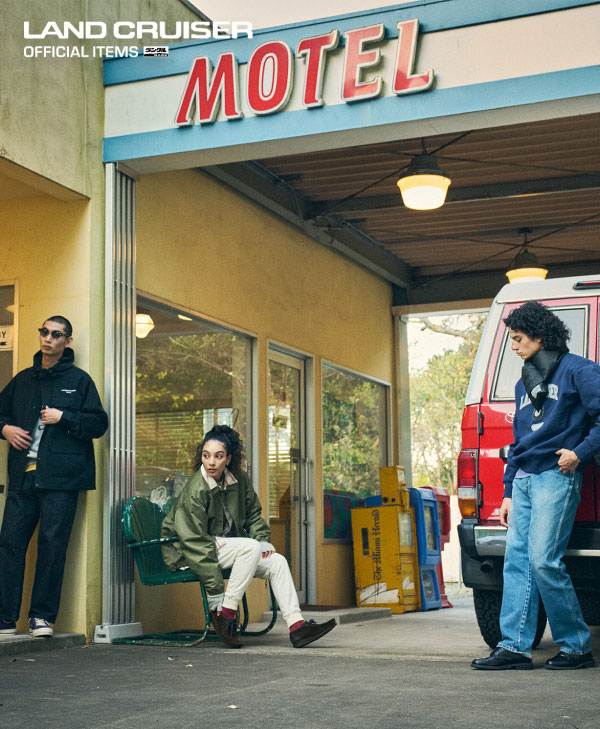 LAND CRUISER OFFICIAL ITEMS