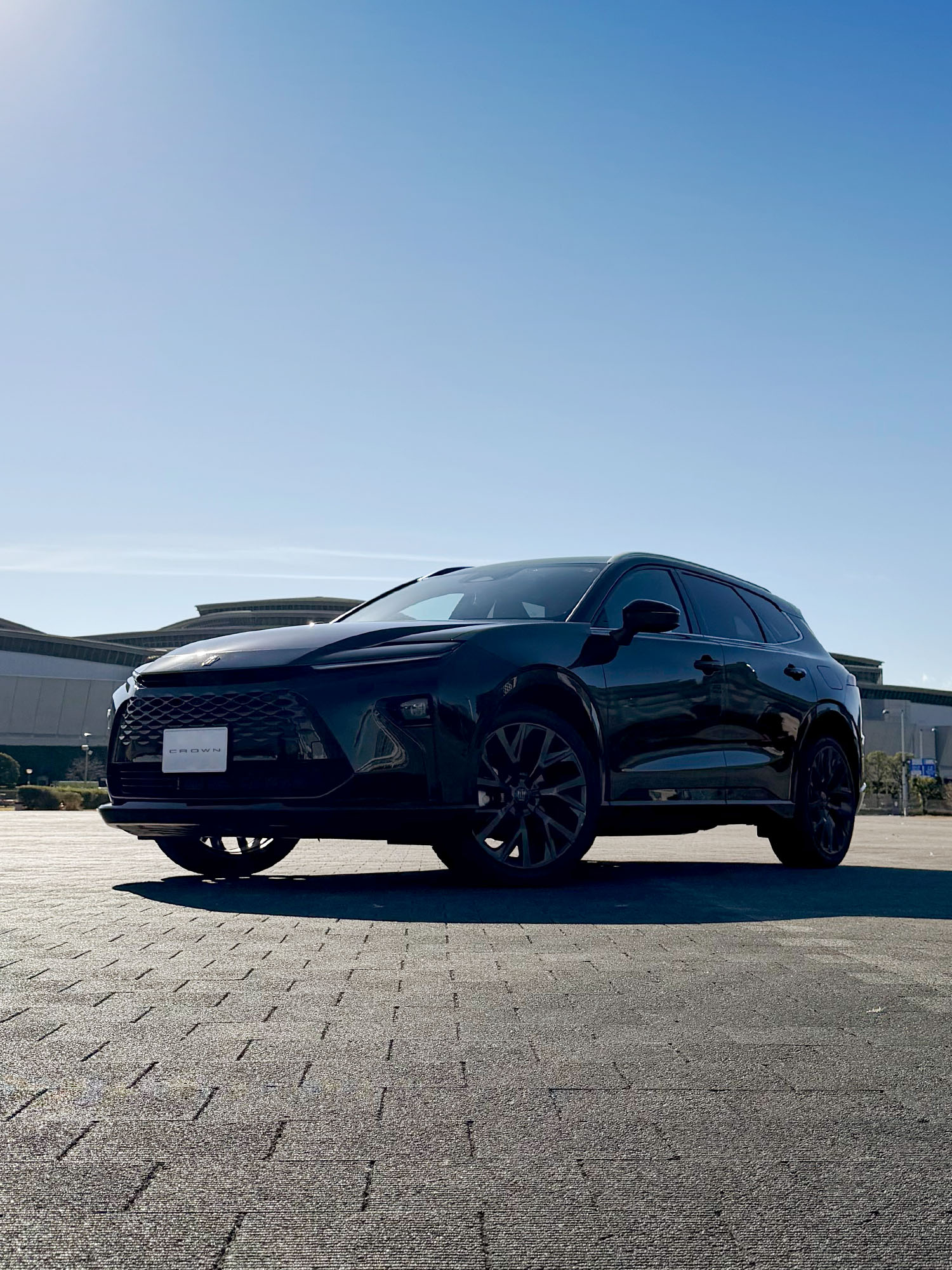 悪くないけどもう少しボンネットも写ると...