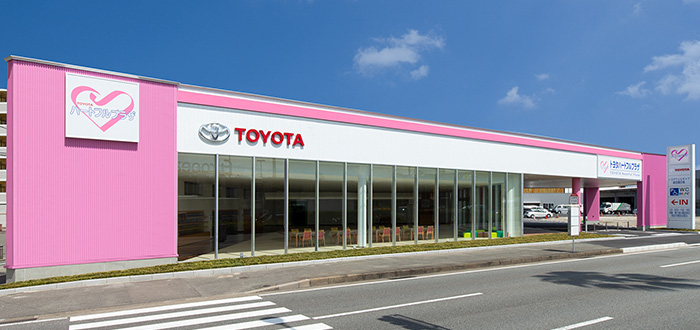 トヨタハートフルプラザ福岡店外観