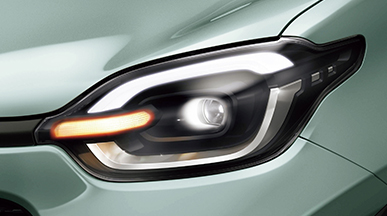 Bi-Beam LEDヘッドランプ(オートレベリング機能付)+LEDターンランプ+LEDクリアランスランプ