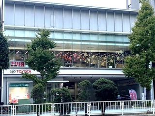 トヨタモビリティ東京 文京小石川店の外観写真