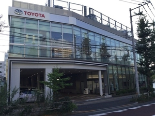 トヨタモビリティ東京 文京白山店の外観写真