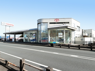三重トヨタ自動車 松阪山室店の外観写真