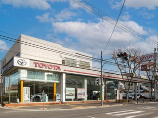 香川トヨタ 高松番町店の外観写真