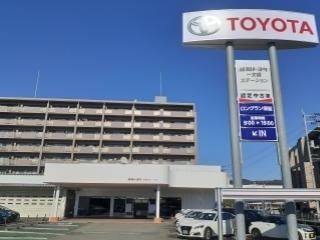 高知トヨタ自動車 一文橋ステーションの外観写真