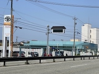 石川トヨペットカローラ カローラ白山店の外観写真