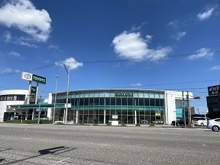 石川トヨペットカローラ 白山店の外観写真