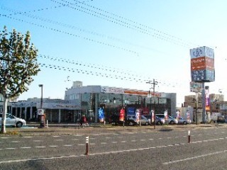 トヨタカローラ道北 末広店の外観写真