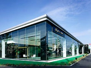 トヨタカローラ広島 レクサス広島西の外観写真