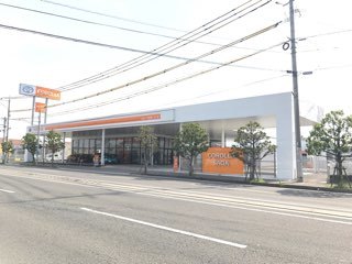 トヨタカローラ佐賀 こせ店の外観写真