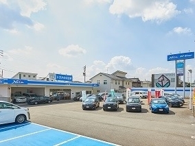 トヨタカローラネッツ岐阜 Ｕ－Ｃａｒ北方店の外観写真