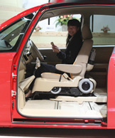 �O���ɃX���C�h���A�h���C�r���O�|�W�V�����ɁB�����̑���͂��ׂă��C�����X�����R���Ŏ�y�ɍs���܂��B